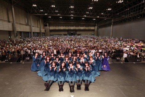 画像 写真 欅坂46初の全国握手会に長蛇の列 1万人動員見込む 熊本への義援金も呼びかけ 16枚目 Oricon News