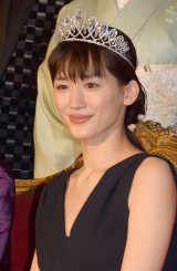 �����͂邩�A3���~�e�B�A���Պ��ɋ����u�P���ɏd�݂�����v 