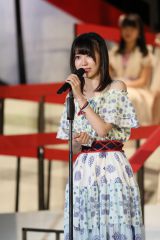 宮脇咲良 選抜総選挙トロフィー HKT48 生写真 宮脇咲良 選抜総選挙トロフィー HKT48 生写真