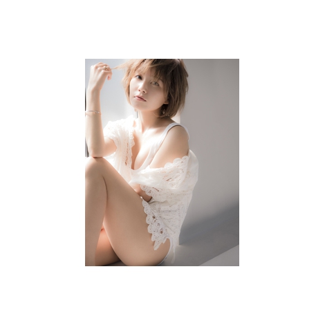 画像 写真 a宇野実彩子 過去最高のセクシー写真集発売 裸オーバーオールも解禁 2枚目 Oricon News