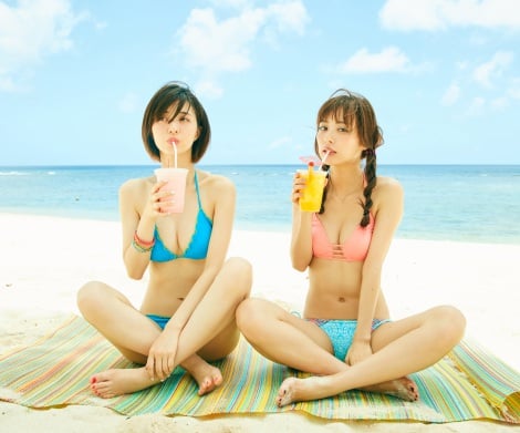 逢沢りな 内田理央 水着2ショット解禁 女性誌目線でセクシー オシャレに Oricon News