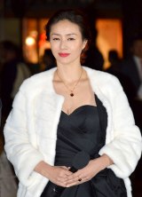 �󓇎Ђ�40��������e����n���@�J�o�[���f���͈��y 