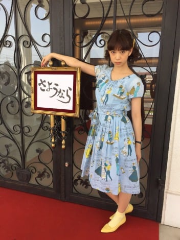 森川葵のファッション通信 8 水色ワンピ 黄色小物の涼し気スタイル Oricon News