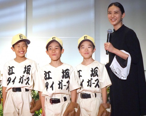 画像 写真 武井咲 かわいい教え子たちと再会 涙が出ちゃいました 11枚目 Oricon News