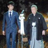 画像 写真 北島三郎 芸道55周年の宴で元気な姿 安倍首相も祝福 3枚目 Oricon News