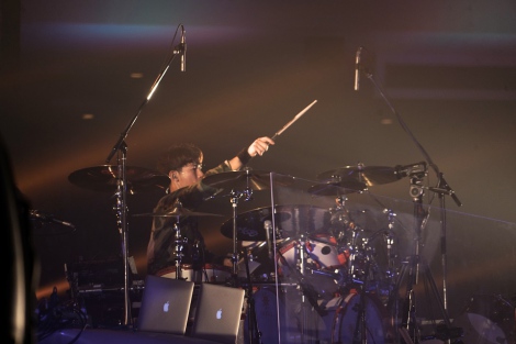 UVERworld wRoots(PREMIUM LIVE on Xmas 2015 at Nippon Budokan)xShort Ver. 