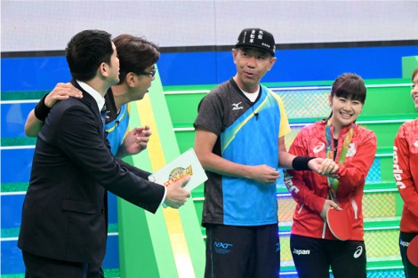 画像 写真 スポーツ王 で卓球の最強男女対決が実現 福原の結婚指輪に大興奮 3枚目 Oricon News