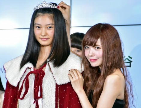 自撮りオーディションgpは愛媛の15歳 岡本莉音さん 益若苦笑 目標は菜々緒さん Oricon News