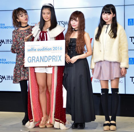 画像 写真 自撮りオーディションgpは愛媛の15歳 岡本莉音さん 益若苦笑 目標は菜々緒さん 4枚目 Oricon News