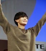 �K�b�c�|�[�Y���݂������c�x����i�g��175�Z���`�A�̏d58�L���AA�^�j�iC�jORICON NewS inc. 