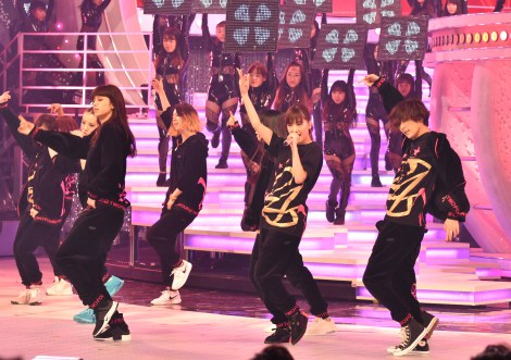 画像 写真 紅白 E Girls キレキレダンスで魅了 ウラトークのバナナマンも興奮 スゴイね 5枚目 Oricon News