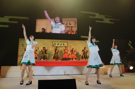 画像 写真 エビ中 Negicco新春合同ライブ こんばんエビネギ 6枚目 Oricon News