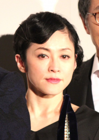 濱田マリの画像 写真 臼田あさ美 結婚後初公の場 共演者からイジられ苦笑 7枚目 Oricon News