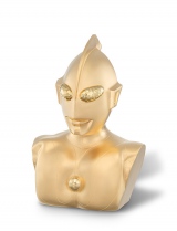 1億1000万円の『純金ウルトラマン 胸像』 