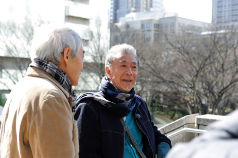 画像 写真 高田純次 70歳を記念して 盟友 柄本明と新宿を散歩 7枚目 Oricon News