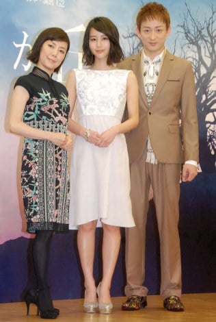 舞台『嵐が丘』製作発表記者会見に出席した（左から）戸田恵子、堀北真希、山本耕史 （C）ORICON NewS inc. 