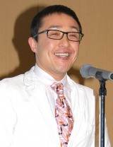 �E�Q�\���̃X�}�C���[�L�N�`�u�{�N�͑��v�v�@�t�@���S�����Ɋ��� 