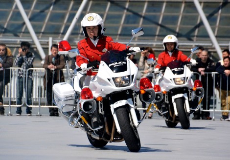 画像 写真 白バイ隊員が推奨する バイクの正しい乗車姿勢 7枚目 Oricon News