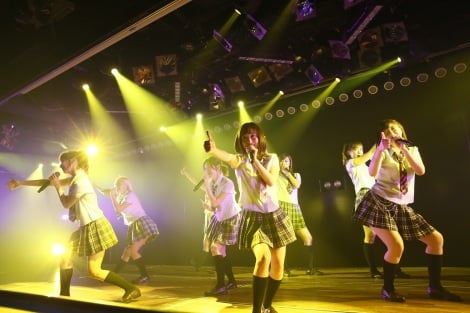 画像・写真 | まゆゆ、10年前の再現芝居に観客爆笑 田名部卒業