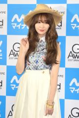 �yGirlsAward�z��g���͂����͂� �Ă炵��������AKB���ƌ㏉�����E�F�C 