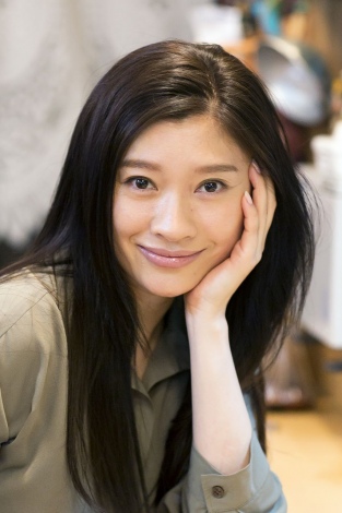 篠原涼子のかわいい高画質画像