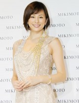 �đq���q�A���z�Q���~�̃W���G���[�ɋْ��u�p�[���͏����炵�����A�b�v������v 