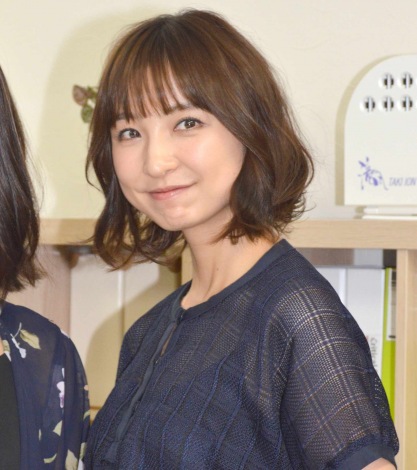 篠田麻里子の画像 写真 秋元才加 篠田麻里子出演のドラマにゲスト登場 優子だったら避けてたかも 16枚目 Oricon News