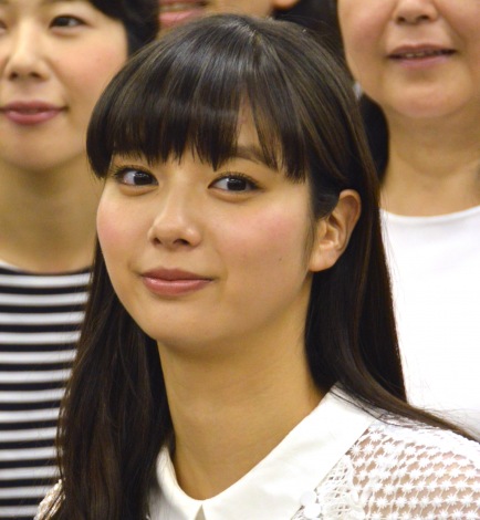 新川優愛の画像 写真 安藤なつ 実は少食 伊藤淳史が証言 実は食べない 27枚目 Oricon News