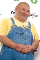 �u���]�����o���v�̈��c��T�[�J�X�EHIRO���މ@�@���Ƃ̘a�̎R�ŗ×{ 