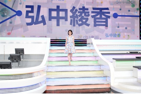 画像 写真 テレ朝夏祭りに Mステ階段 登場 アーティスト気分を満喫 2枚目 Oricon News