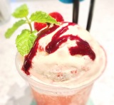 �S���j���[SNS�f���o�c�O��! �n�[�Q���_�b�c�J�t�F�́g�ɏ�h�ăX�C�[�c 