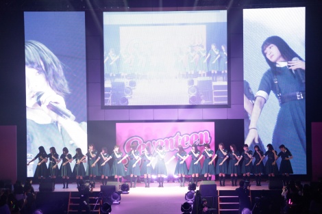 画像 写真 欅坂46 Seventeen夏の学園祭 でミニライブ平手友梨奈センターで サイマジョ 披露 3枚目 Oricon News