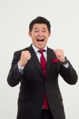 ��B�̒����o���G�e�B�[�w�h�H�[���x�A���W�I�ɏ��i�o �Z���ȉ��y���͂��� 