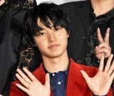 �R�茫�l�A�R���f�B�[�̍˔\�𕟓c�Y��ē���^�u�����Ă���v 