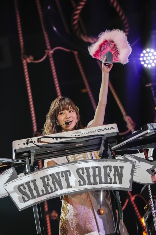 䂩=w5th ANNIVERSARY SILENT SIREN LIVE TOUR 2017uVEvxŏI Photo by HAJIME KAMIIISAKA 