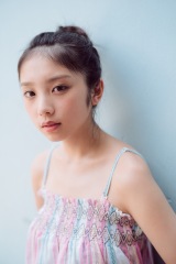 �T�؍�46�g�����̃G�[�X�h�^�c�S��A1st�ʐ^�W�͏���10�����Ɍ���y�V�J�b�g���J�z 