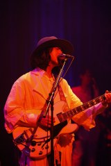 �勴�g���I�A10���N���C�u�Ɏ��c���D�E�z�ܓБׂ�T�v���C�Y�o�� 