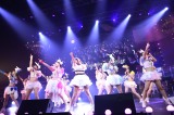 指原莉乃×モーニング娘。’17=「第7回AKB48紅白対抗歌合戦」の模様 (C)AKS 