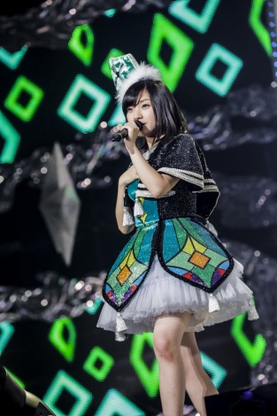 画像 写真 ももクロ 恒例 ももクリ で新曲初披露 ももいろ歌合戦 豪華出演者発表も 19枚目 Oricon News