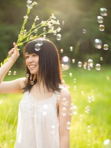 欅坂46・長濱ねる、写真集が1週間で異例の3度目重版 累計発行15万部を