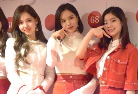 画像 写真 紅白 お茶目ひふみん Twice Tt ポーズを間違え L に 28枚目 Oricon News