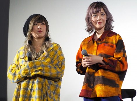 ショートフィルム『点』の上映会に出席したyonige（左から）ごっきん 、牛丸ありさ （C）ORICON NewS inc. 