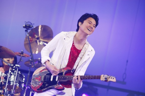 福山雅治 3年ぶり全国ツアー開幕 東京 大阪ドーム公演をサプライズ発表 Oricon News