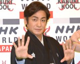 ���V���A�V�ԑg�ŊC�O�ɉ̕�����A�s�[�� �T���E�I���C���ƃ^�b�O 