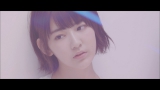 HKT48兼AKB48の宮脇咲良=坂道AKB「誰のことを一番 愛してる?」MVより 