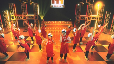 画像 写真 踊る 中川家のキレッキレダンス 新cmで 登美丘高校ダンス部 と夢の共演 6枚目 Oricon News