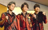 ライブ前に囲み取材を行ったKAT-TUN（左から）上田竜也、亀梨和也、中丸雄一（C）ORICON NewS inc. 