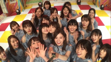 画像 写真 白石麻衣の自撮り 集合動画 に喜びの声 わちゃわちゃ感がかわいい 1枚目 Oricon News