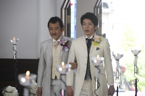 画像 写真 田中圭 吉田鋼太郎 まさかの結婚式シーンを満喫 すごく幸せ 10枚目 Oricon News