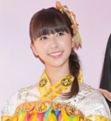 �W����w�`�T�C���E�����Ƃ炷�����`�@��������N���[�o�[Z�@����10���N�L�O�W�x�ɗ��ꂵ���ʈ䎍�D �iC�jORICON NewS inc. 